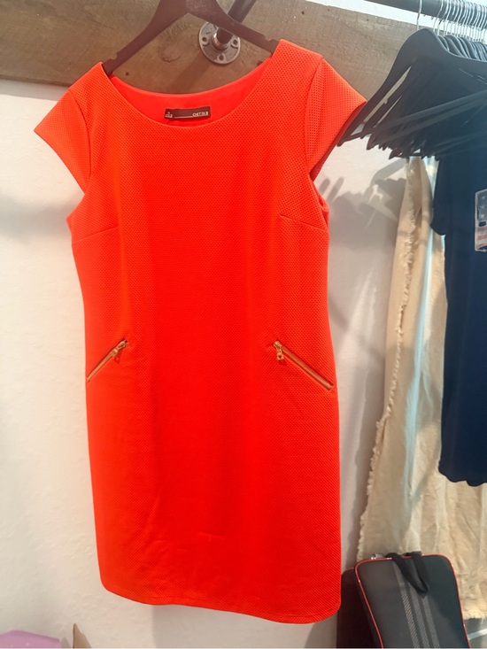 Chetta B Dresses & Skirts - Chetta B Bright Orange Mini Shift Dress with Gold Zips